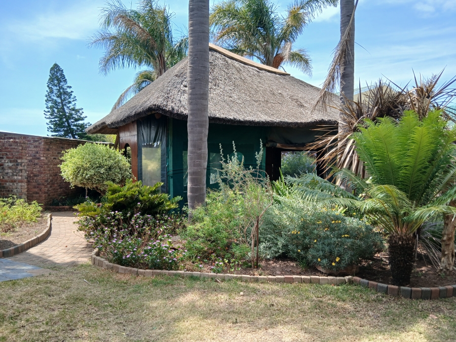 Commercial Property for Sale in C Place Eastern Cape